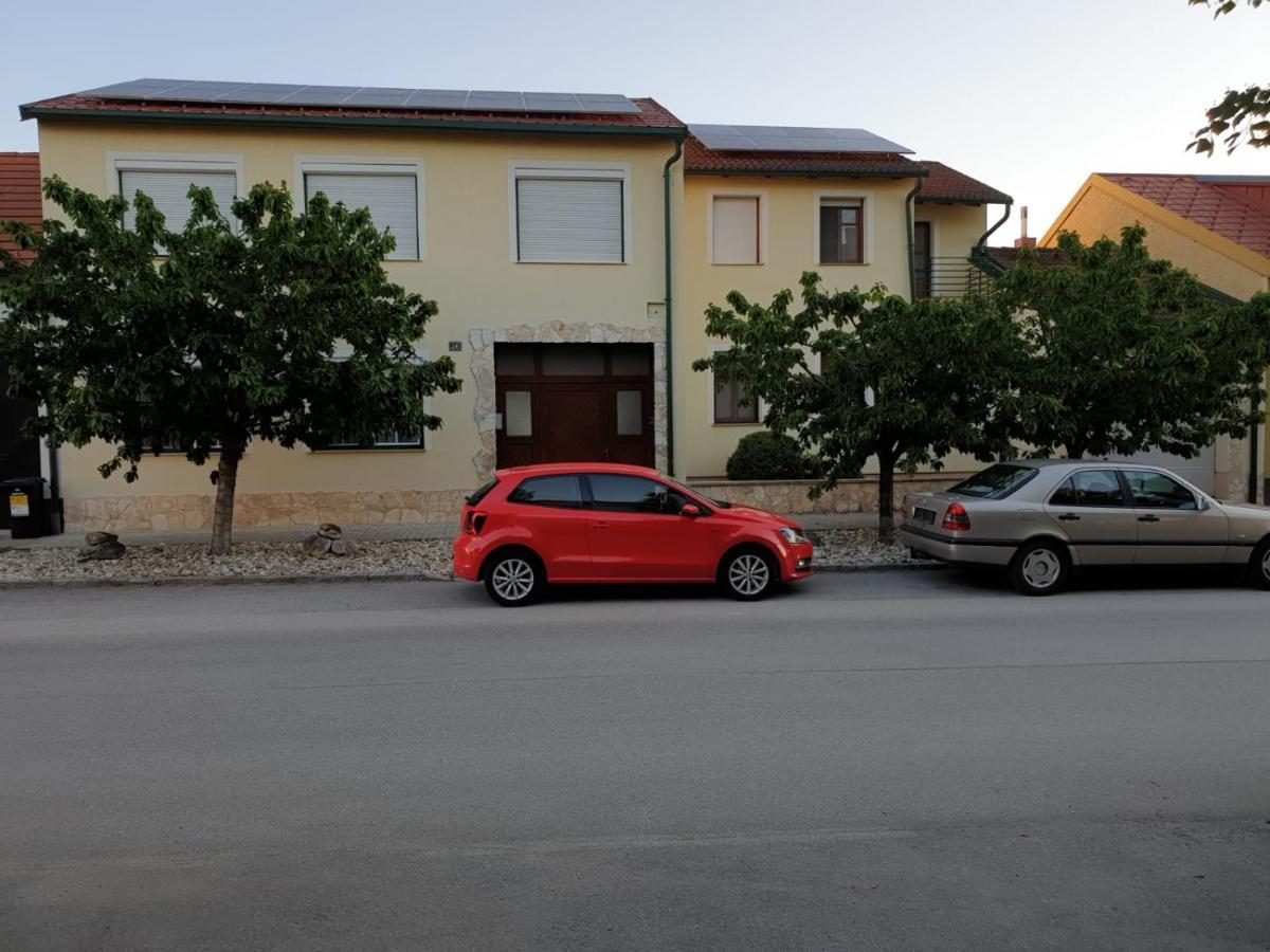 Ferienwohnung Koppi Pamhagen Bagian luar foto