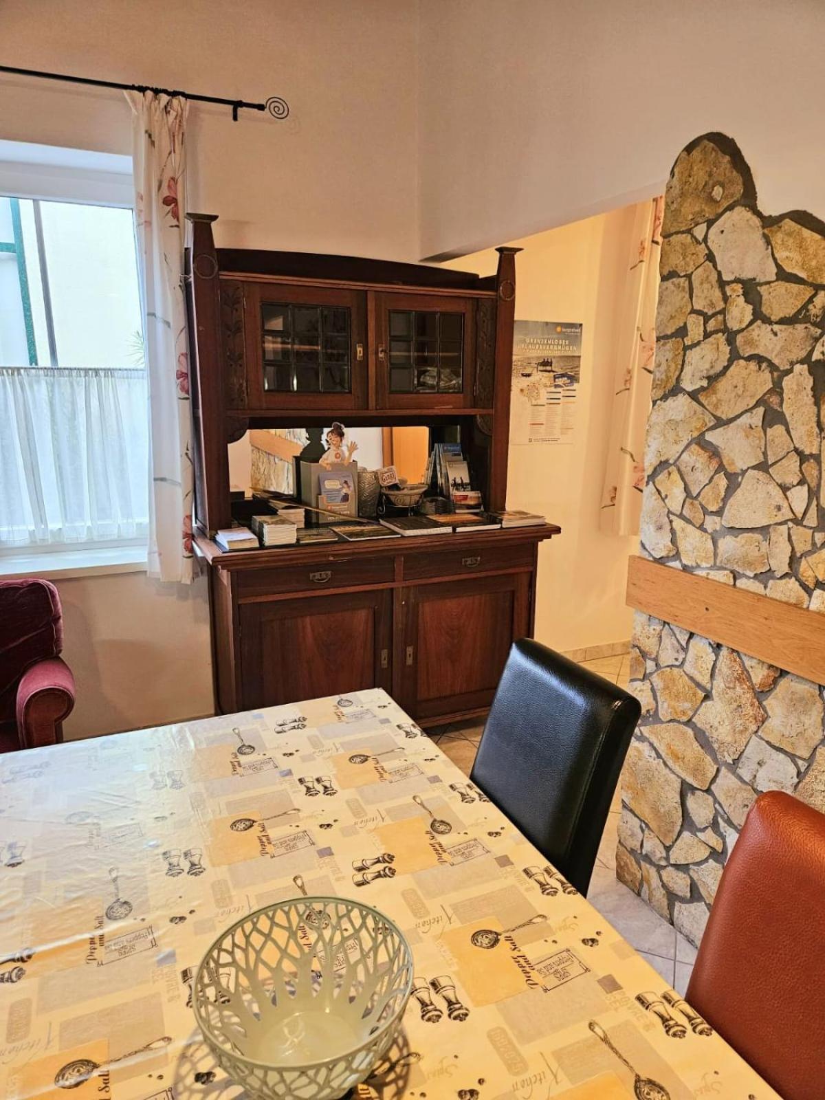 Ferienwohnung Koppi Pamhagen Bagian luar foto
